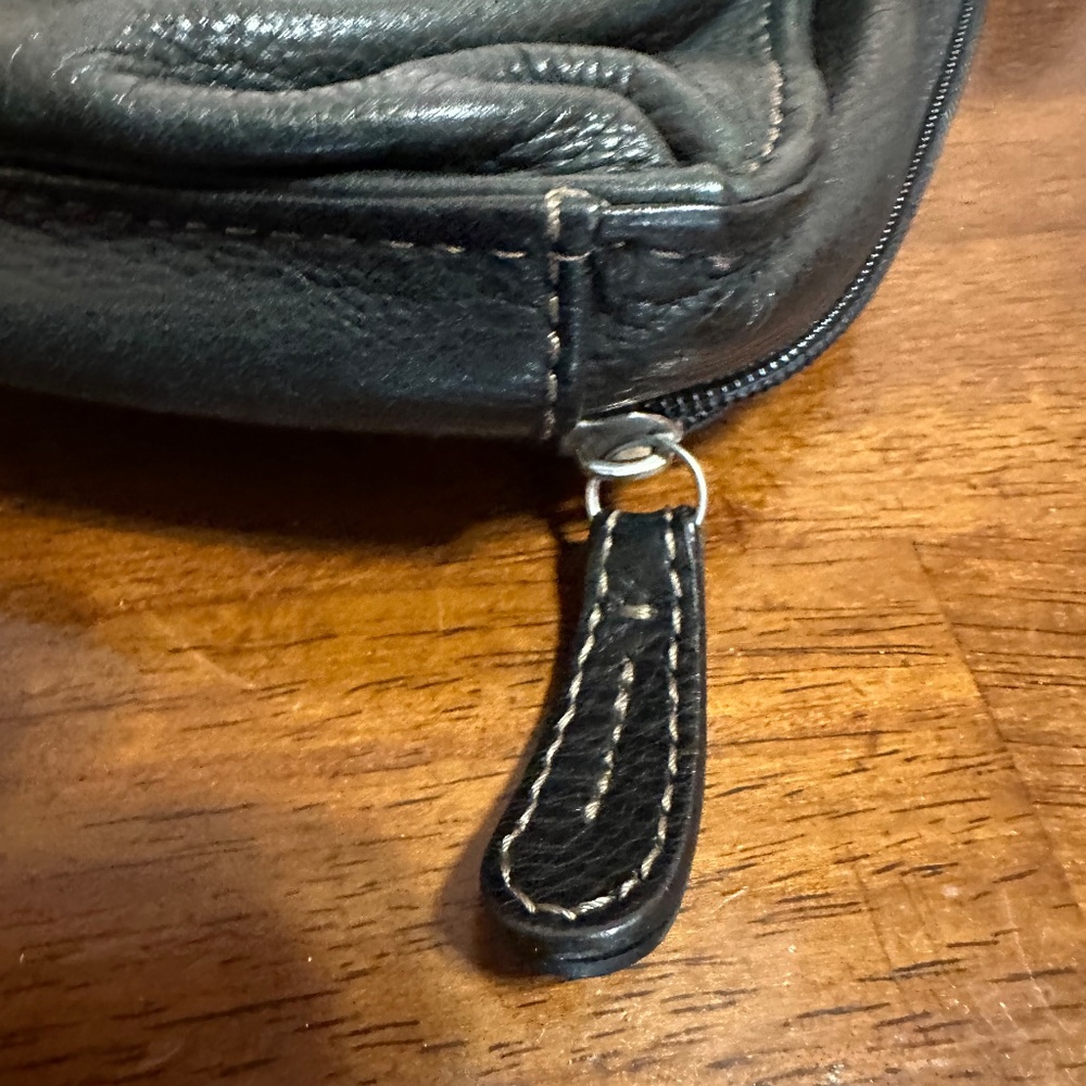 Vtg 90s/Y2K Fossil Black Leather Crossbody Organizer Bag - Picture 10 of 12